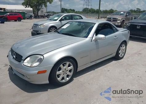 2003 Mercedes-Benz Slk 230 Kompressor из США, поврежденный, VIN WDBKK49F43F277168